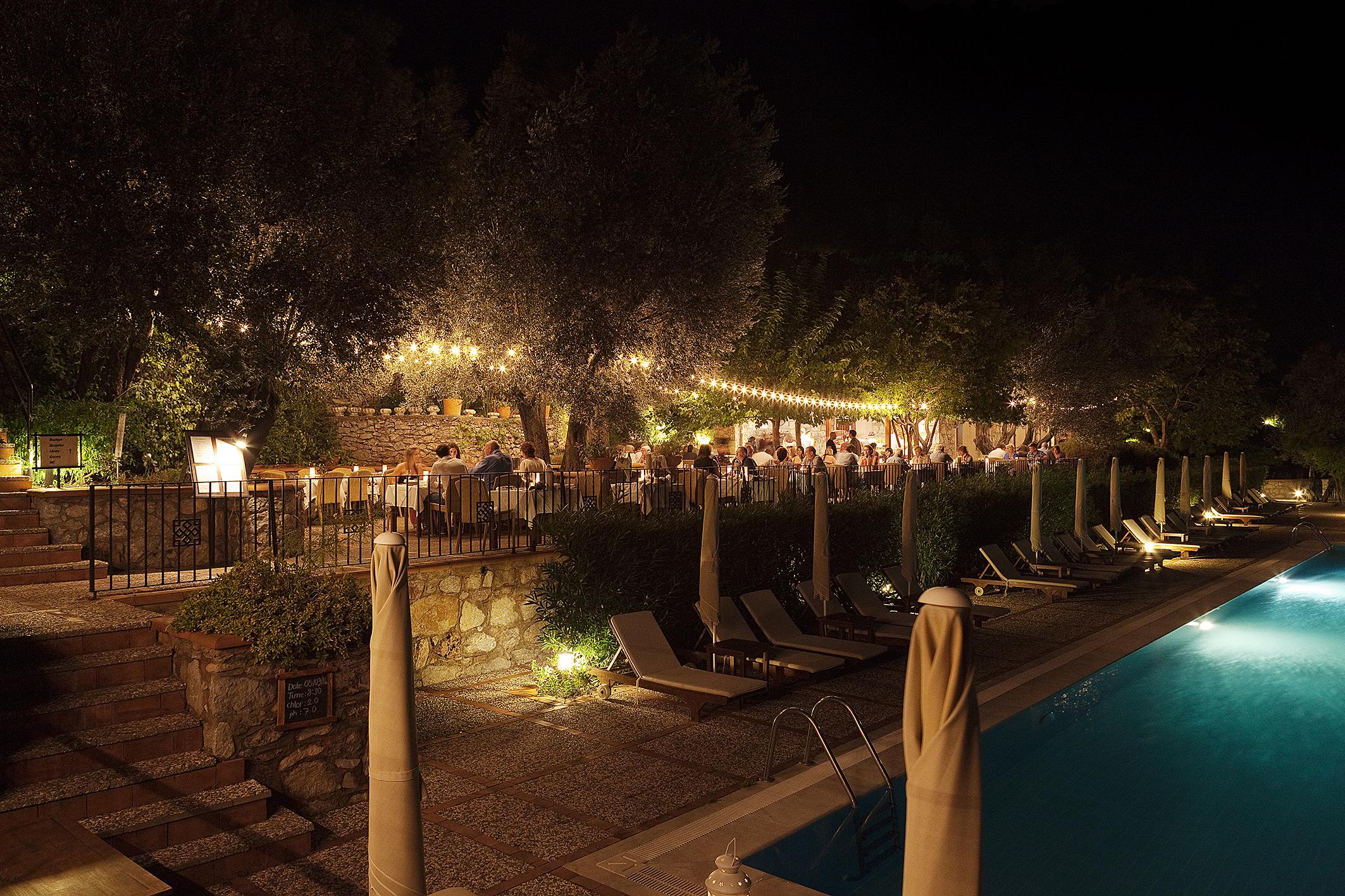 Dionysos Village Hotel Marmaris トゥルンチュ エクステリア 写真